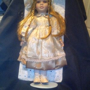 Victorian Porcelain Doll Honey Blonde White Satin Bonnet Apron p…